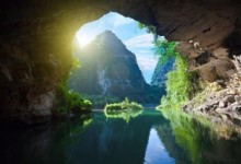 HUE - PHONG NHA = DONG HOI - DMZ TOUR 2 DAYS 1 NIGHT